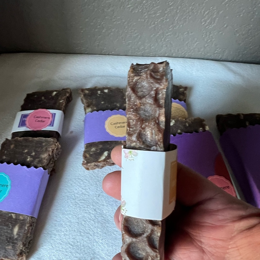 Cashmere Cedar Soap Bar 1 count! - Picture 6 of 12